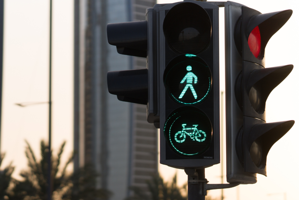 Semáforo. Incremento de bicicletas en las ciudades. 