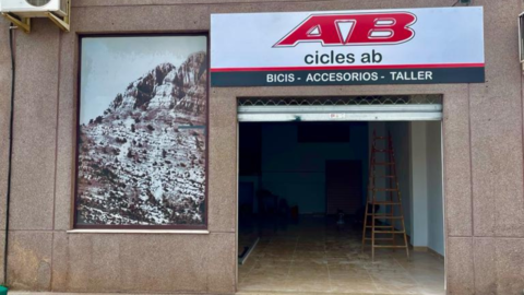 Cicles AB abrirá una tienda en Alcora para ofrecer un trato más cercano a sus clientes de provincia